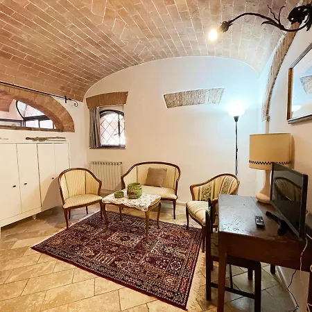 Fonte 6: Centro Vicino Piazza Del Campo Apartment
