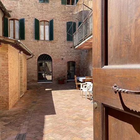 Apartment Fonte 6: Centro Vicino Piazza Del Campo *